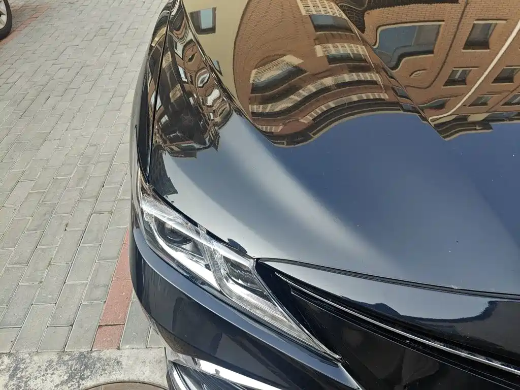 Toyota Camry — миниатюра 20