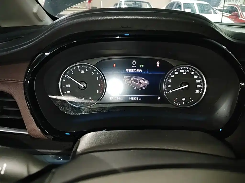 Buick GL8 — миниатюра 12