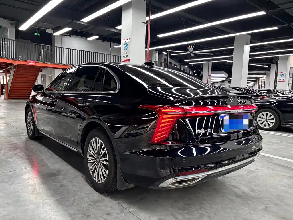 Hongqi Hongqi H5 — миниатюра 19