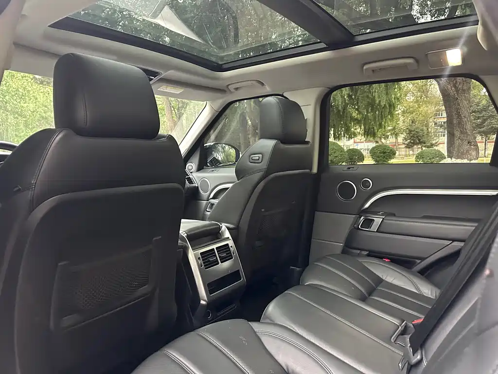 Land Rover Sport — миниатюра 16