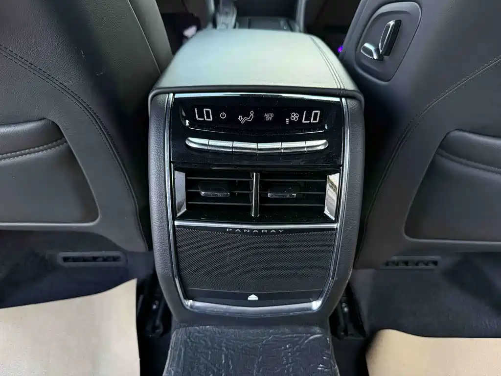 Cadillac CT6 — миниатюра 12