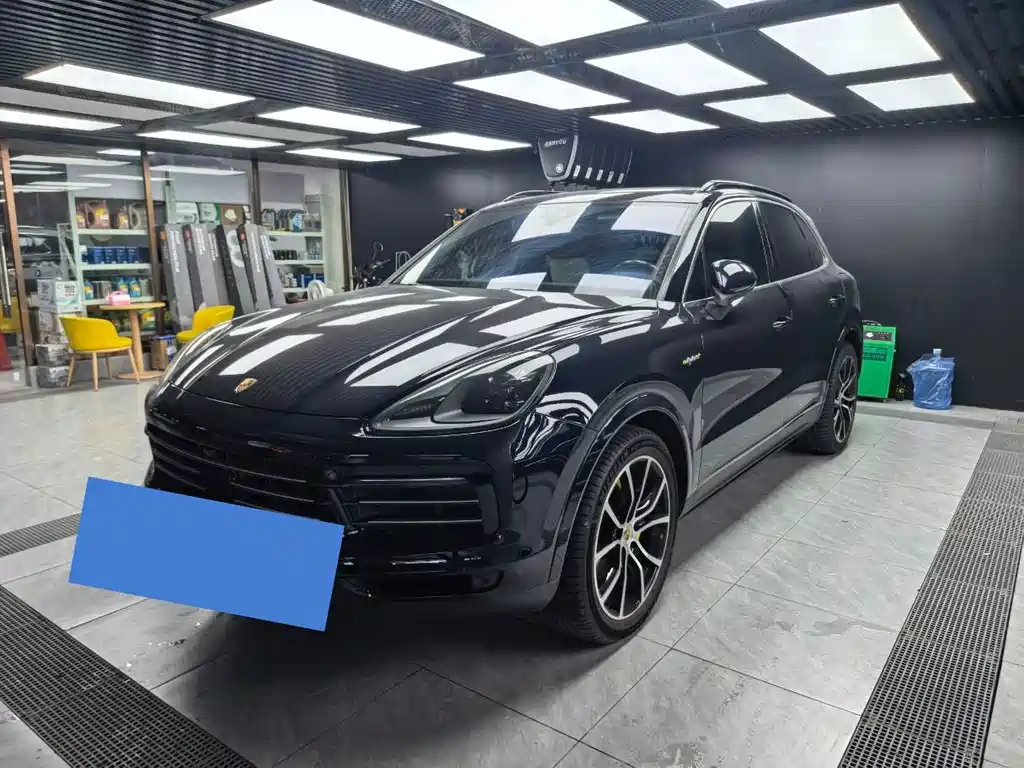 Porsche Cayenne Hybrid — миниатюра 4