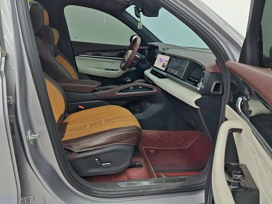 Geely Xingyue L — миниатюра 8