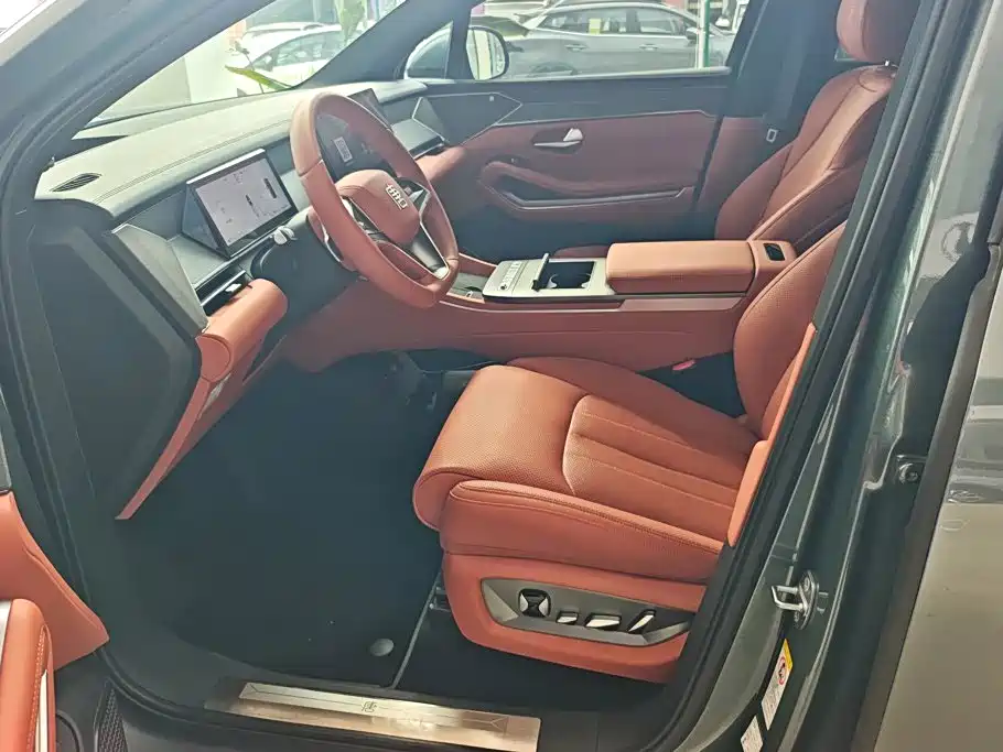 BYD Tang L — миниатюра 9
