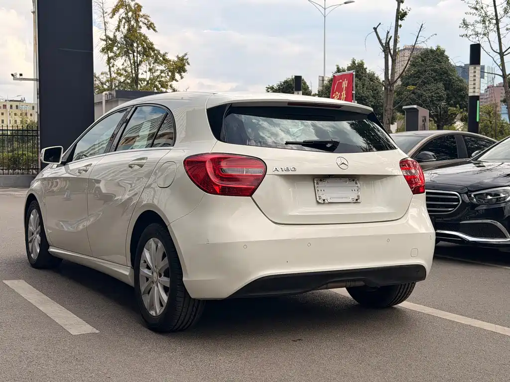 Mercedes-Benz A-Class (Import) — миниатюра 8