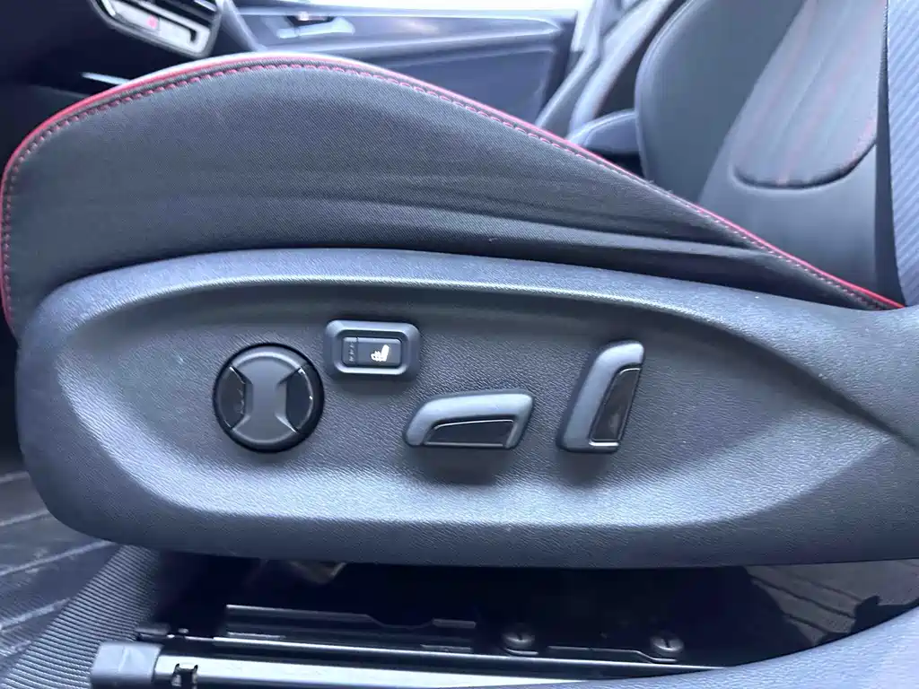 Volkswagen Lamando — миниатюра 19