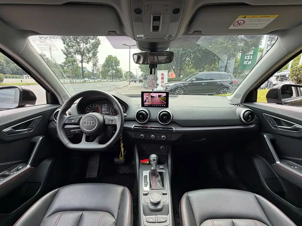 Audi Q2L — миниатюра 13