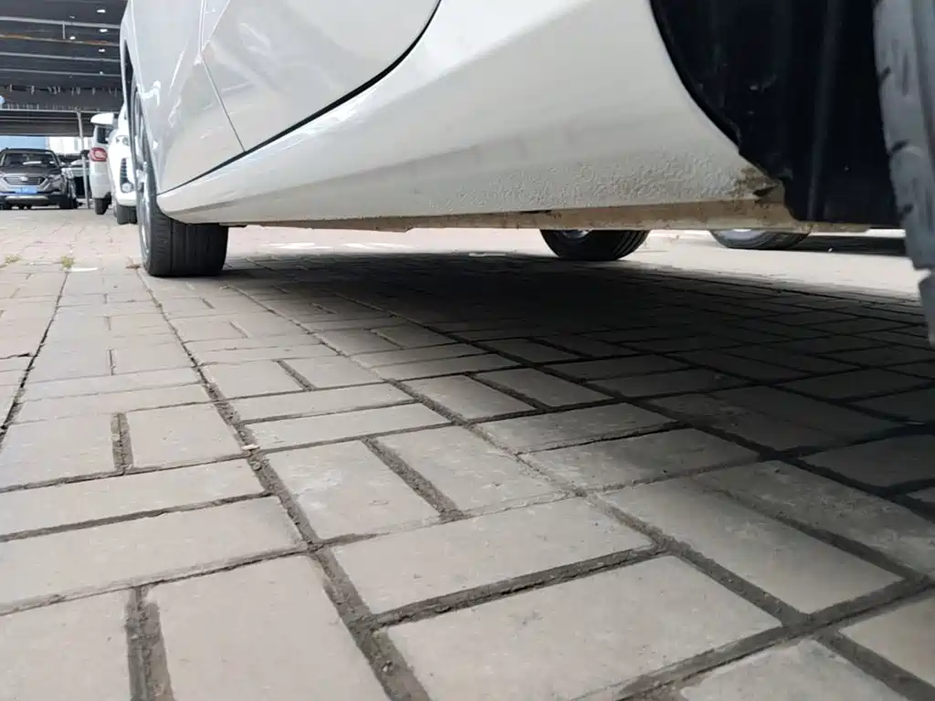 Geely Emgrand — миниатюра 22