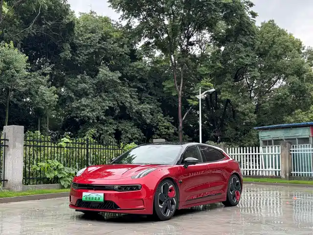2021 Zeekr 001