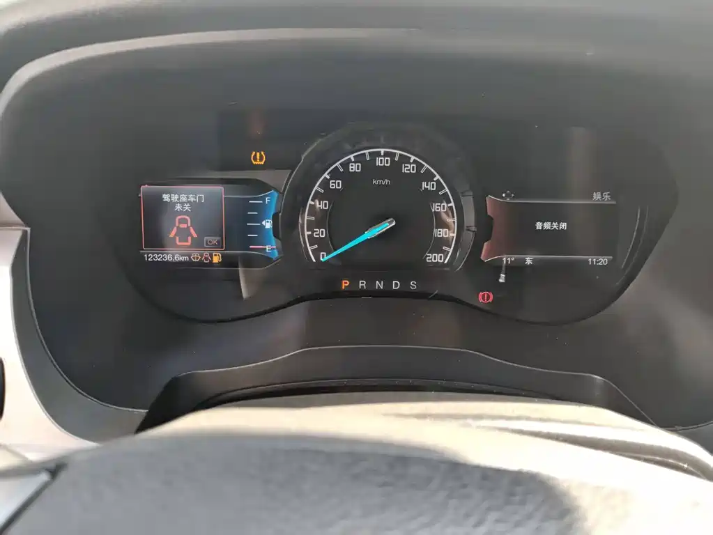 Ford Everest 2016 2.0T AT Luxury