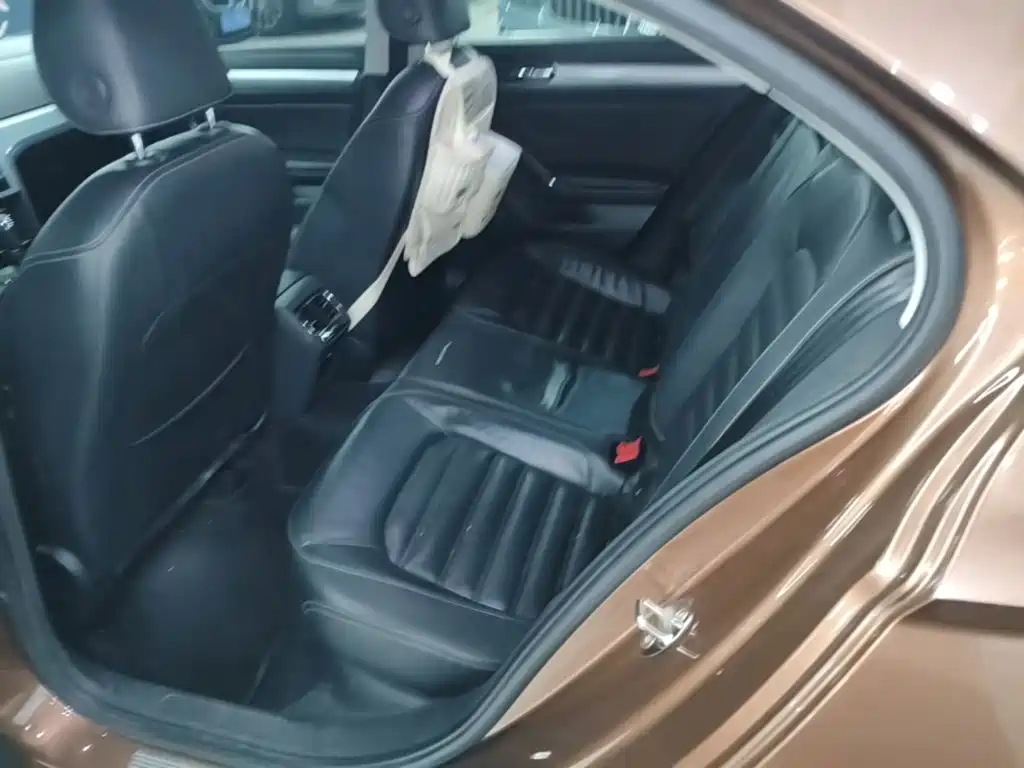 Volkswagen Lamando — миниатюра 17