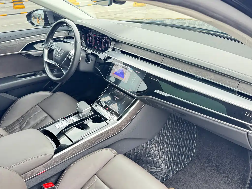Audi A8 2023 A8L 45 TFSI quattro Luxury