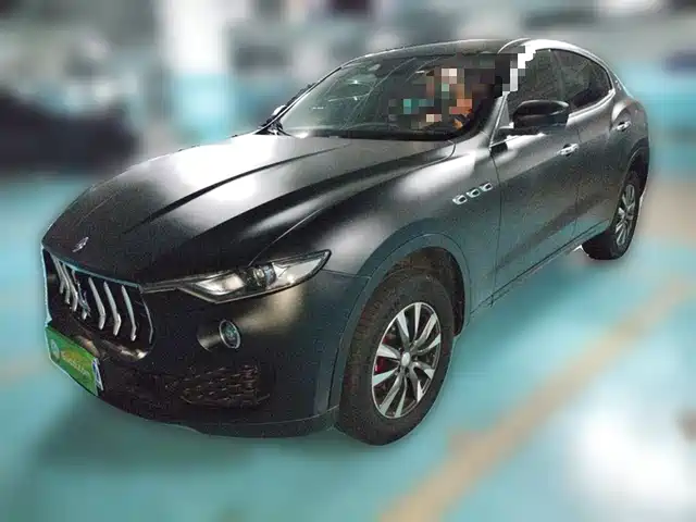 MASERATI LEVANTE 2018