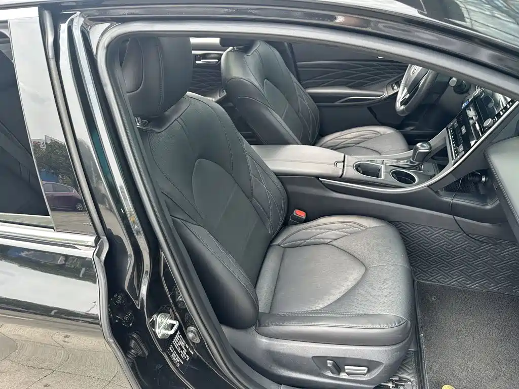 Toyota Avalon — миниатюра 19