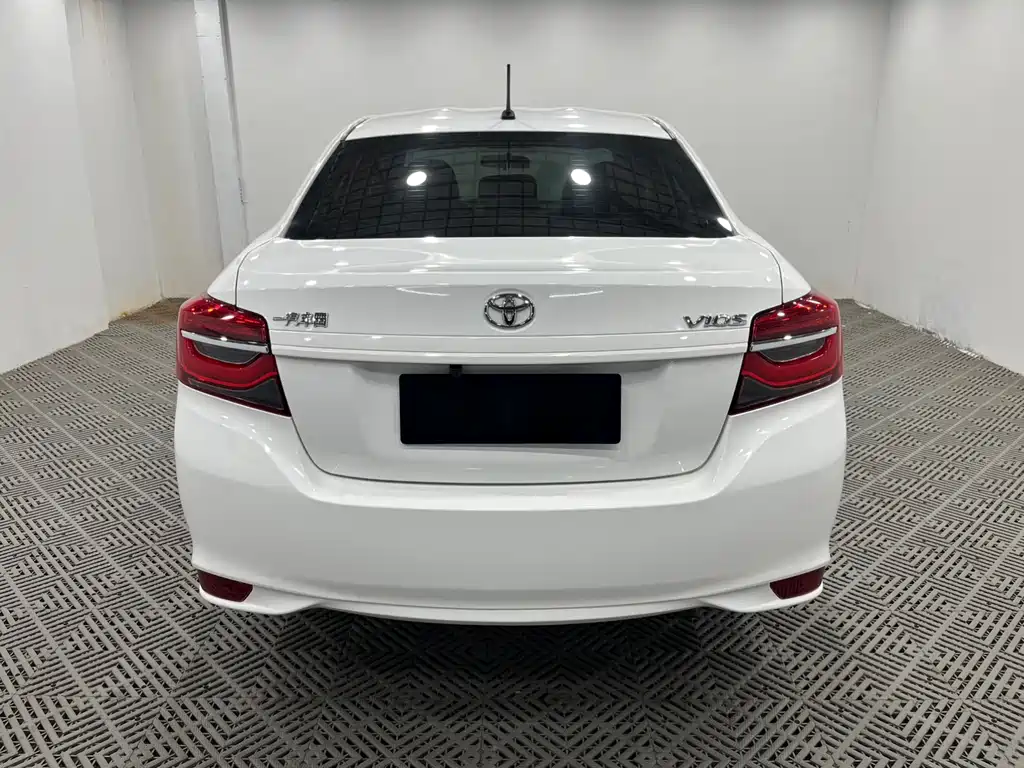 TOYOTA VIOS