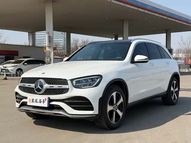 MERCEDES-BENZ GLC