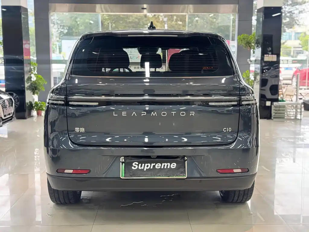 Leapmotor Leapmotor C10 — миниатюра 4