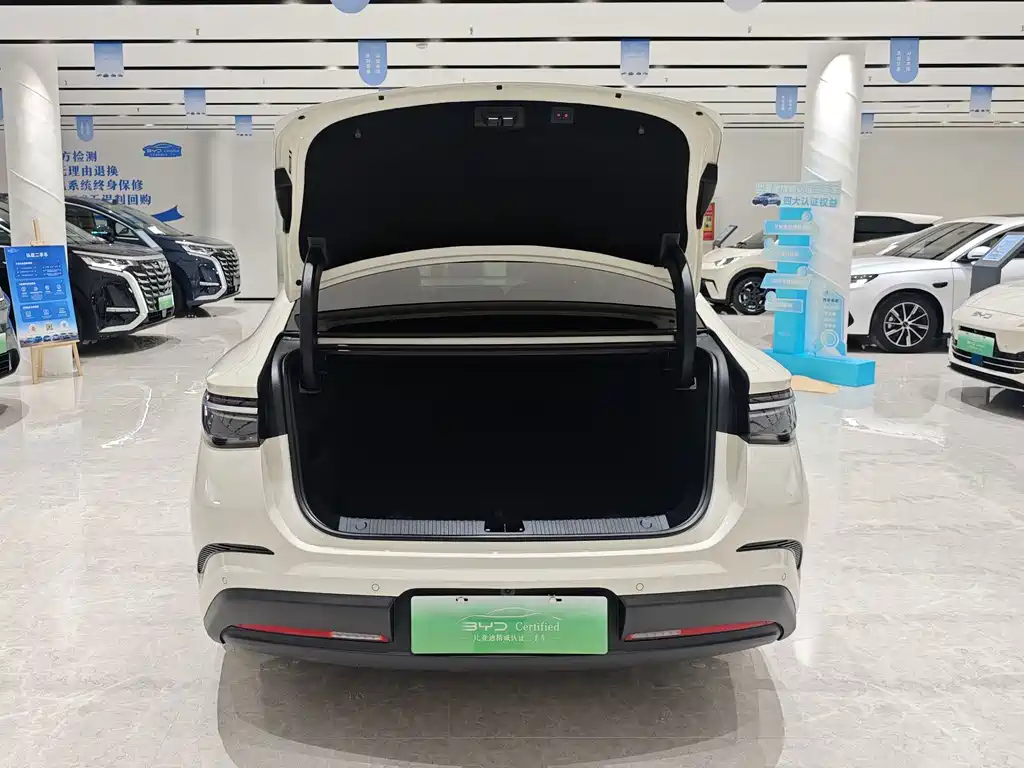 BYD Seal 07 DM-i — миниатюра 15