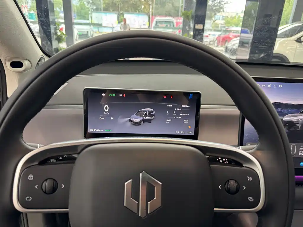 Leapmotor Leapmotor C10 — миниатюра 14