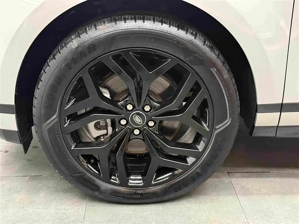 Land Rover Evoque — миниатюра 17