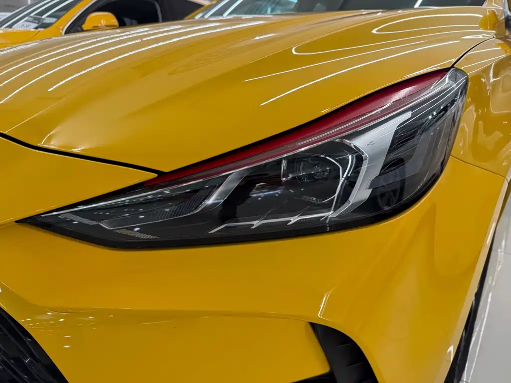 MG MG5 — миниатюра 10
