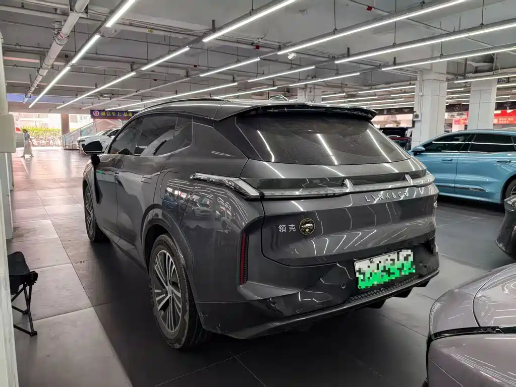Lynk & Co 08 EM-P — миниатюра 8