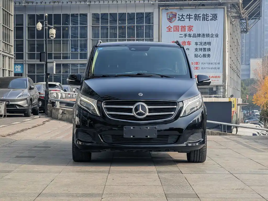 Mercedes-Benz V-Class V 2018 V 260 VI