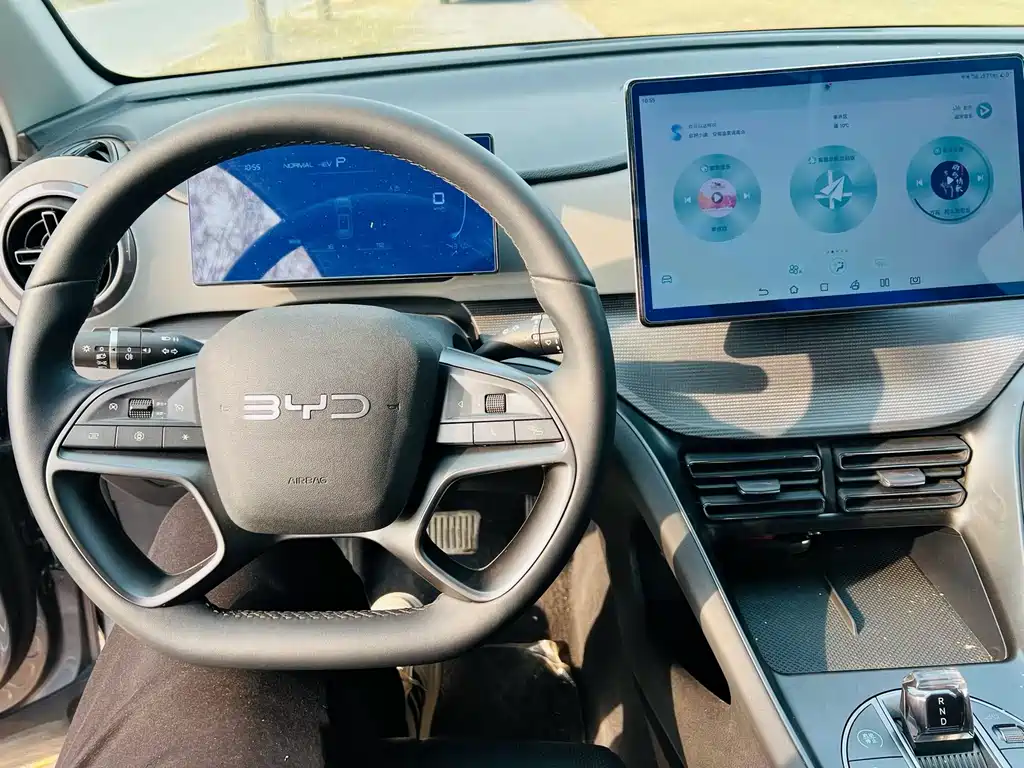 BYD SEA LION 05 DM I