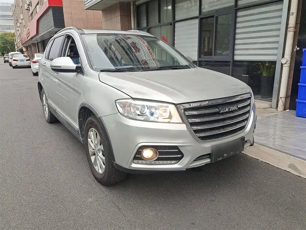 HAVAL  H6