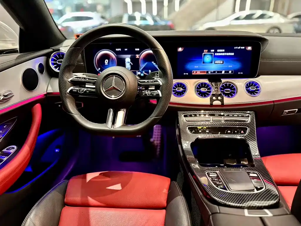 MERCEDES-BENZ E CLASS