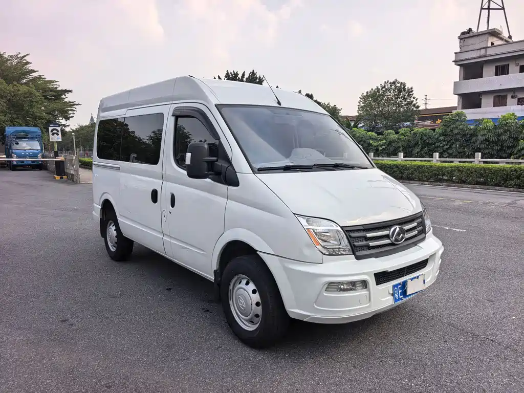 SAIC MAXUS XINTU V80