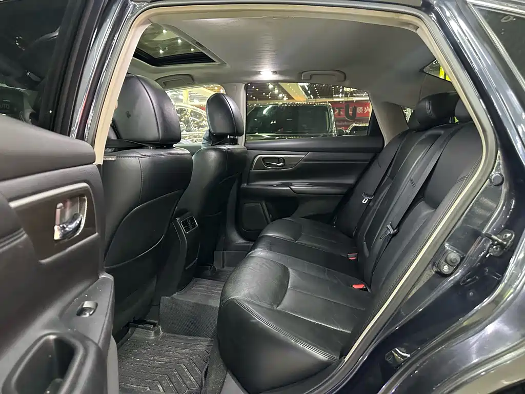 Nissan Teana — миниатюра 6