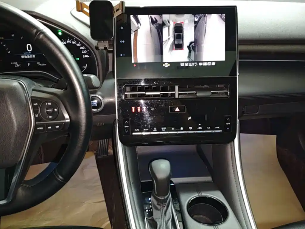 Toyota Avalon — миниатюра 13