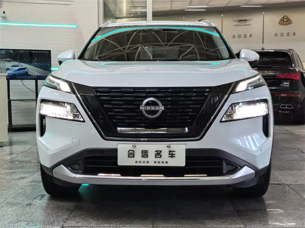 NISSAN QIJUN