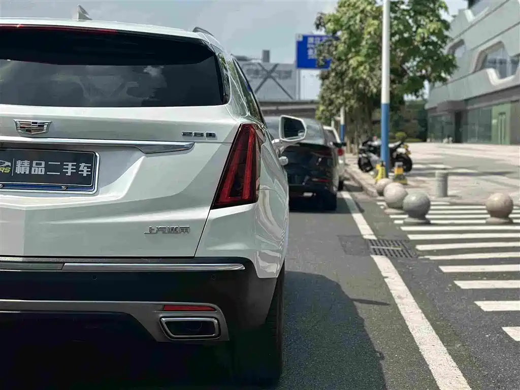 Cadillac XT5 — миниатюра 11