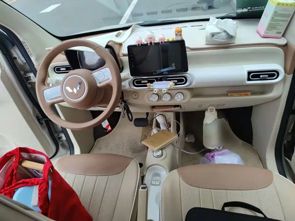 Wuling MINIEV — миниатюра 5