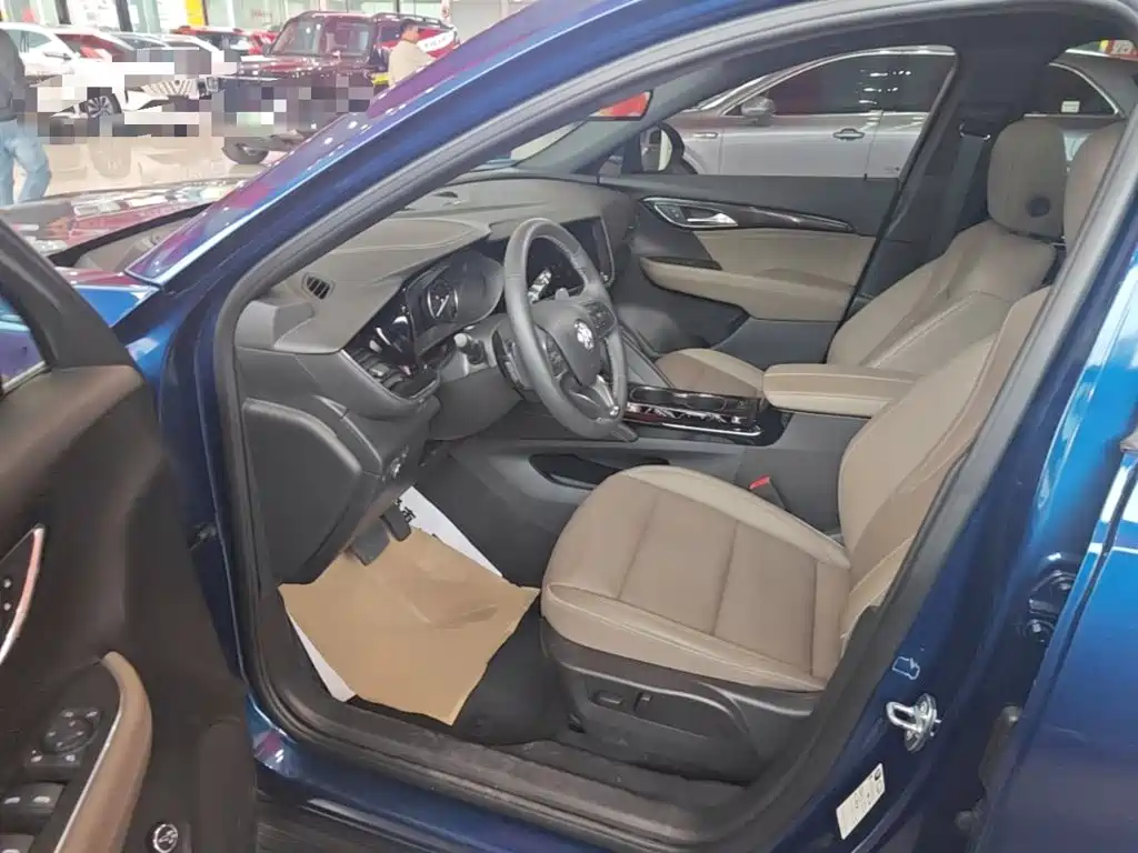 Buick Envision Plus — миниатюра 16