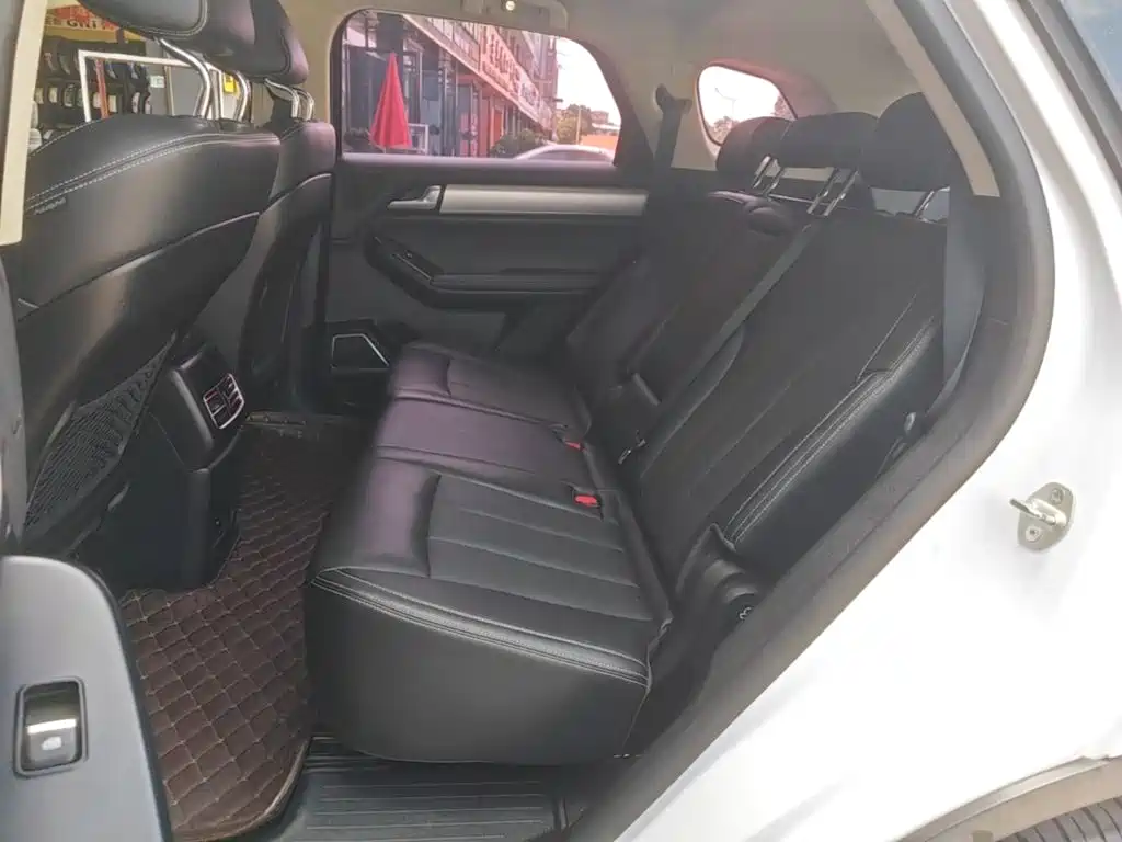 BYD Tang — миниатюра 17