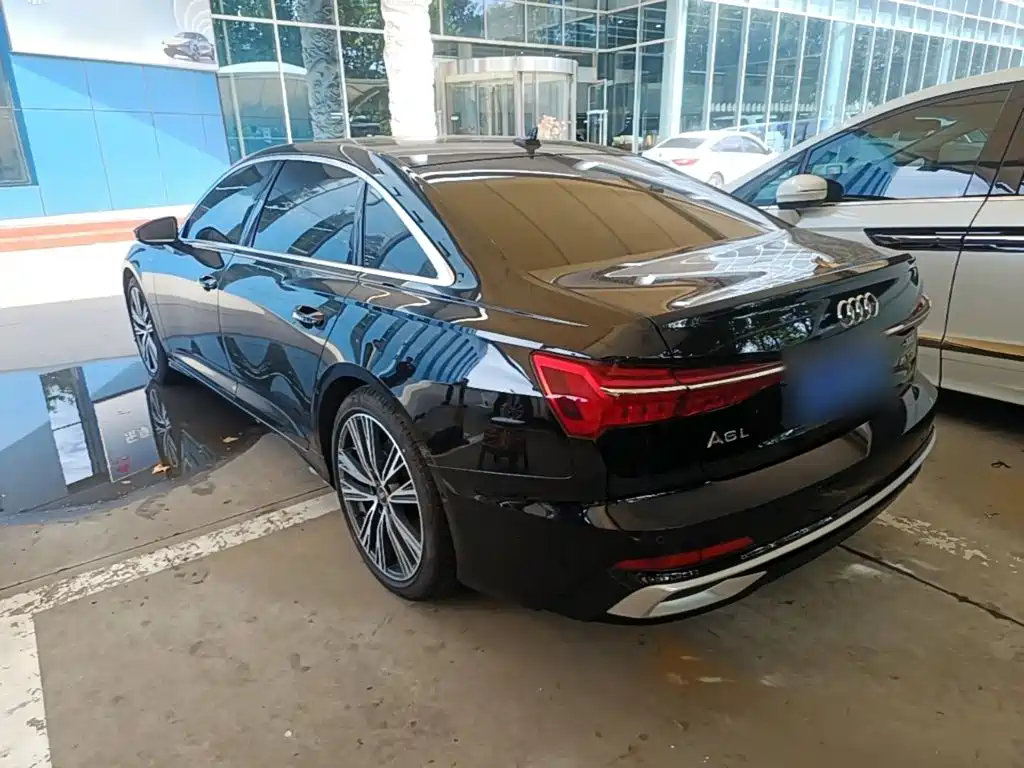 Audi A6L — миниатюра 5