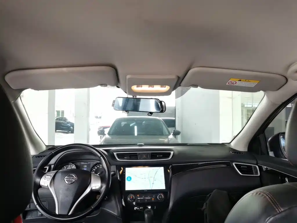 Nissan Qashqai — миниатюра 18
