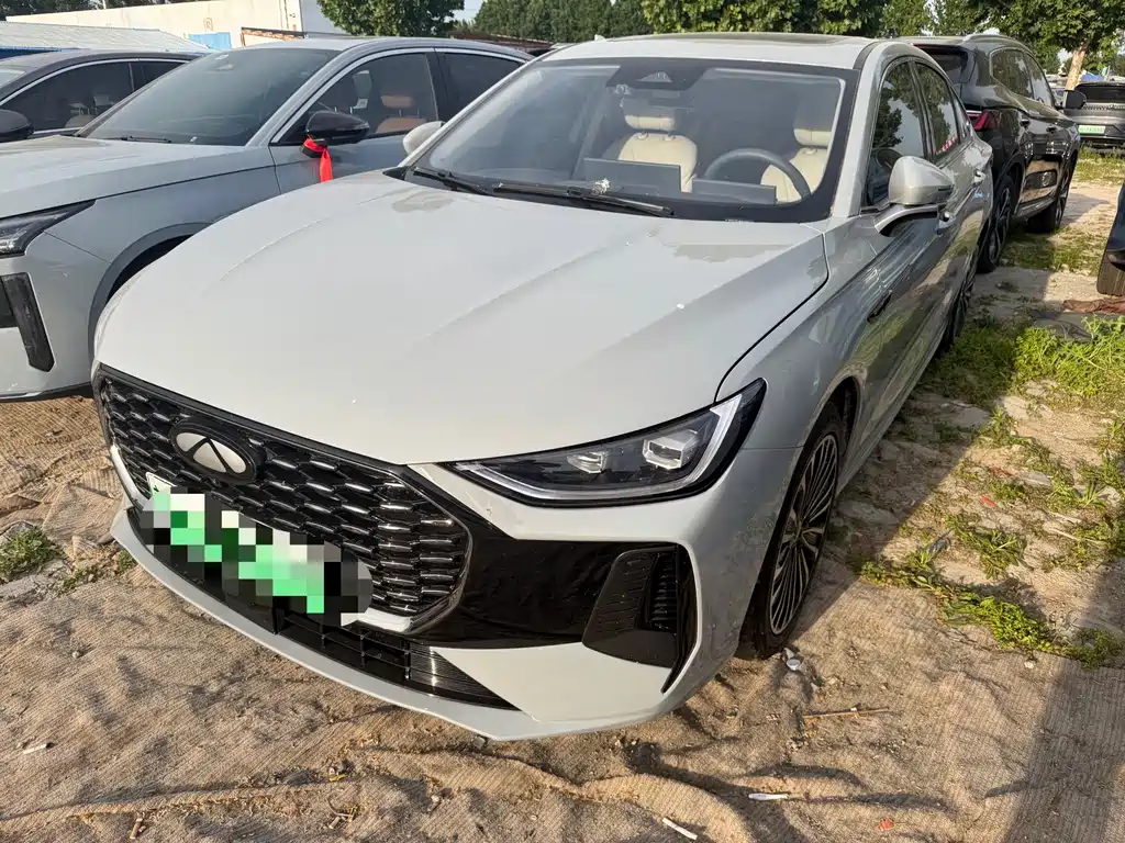 Fulwin Fengyun A8L 2025
