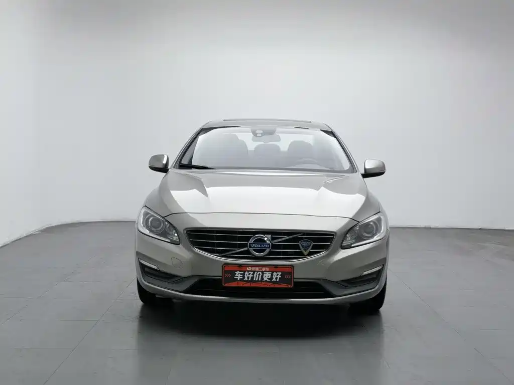 Volvo S60 — миниатюра 3