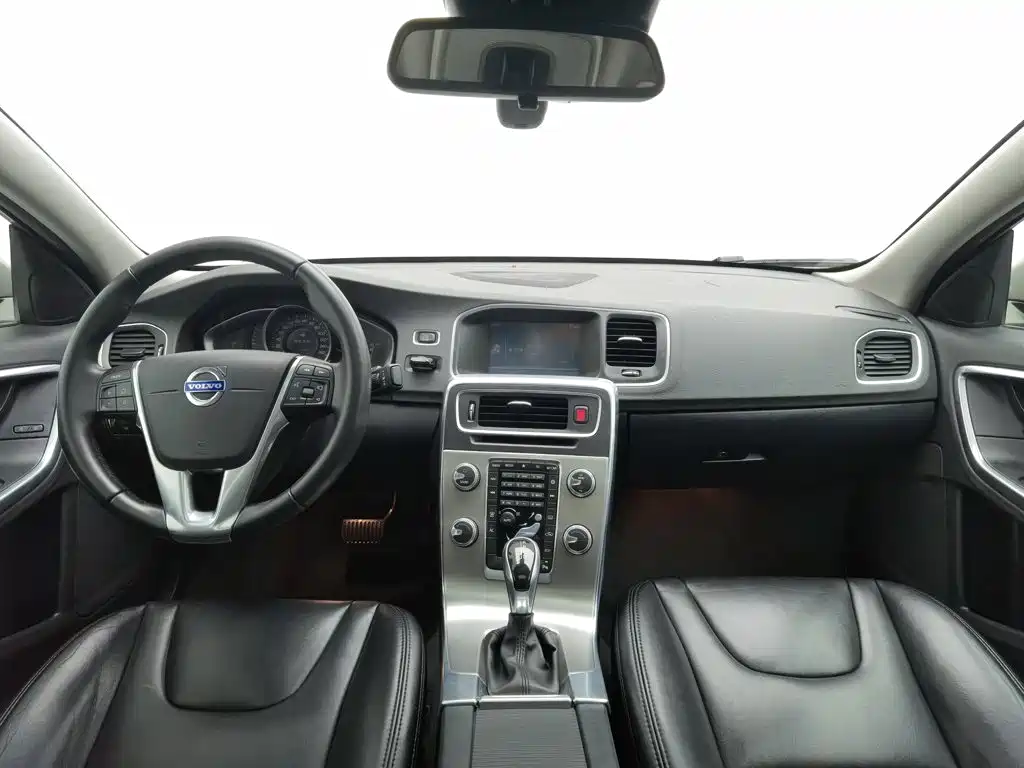 Volvo S60 — миниатюра 5