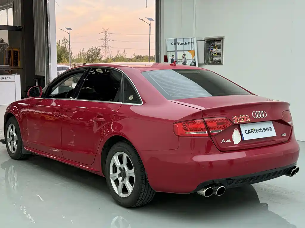 Audi A4L — миниатюра 10