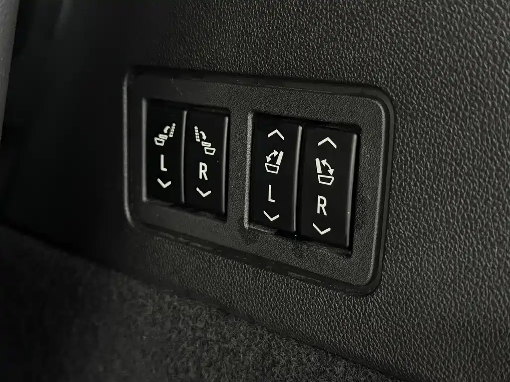 Cadillac XT6 — миниатюра 17
