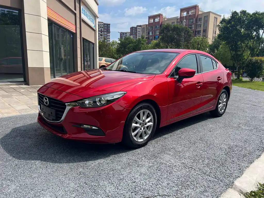 Купить Mazda 3 Axela