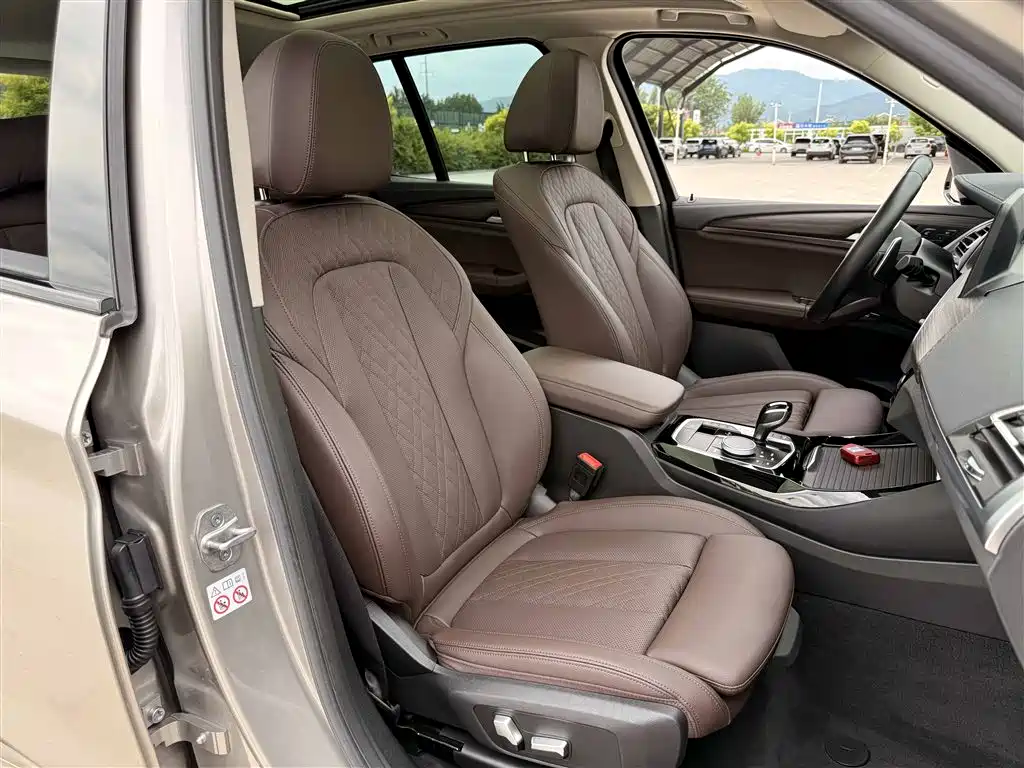 BMW X3 2022 xDrive30i Lead M