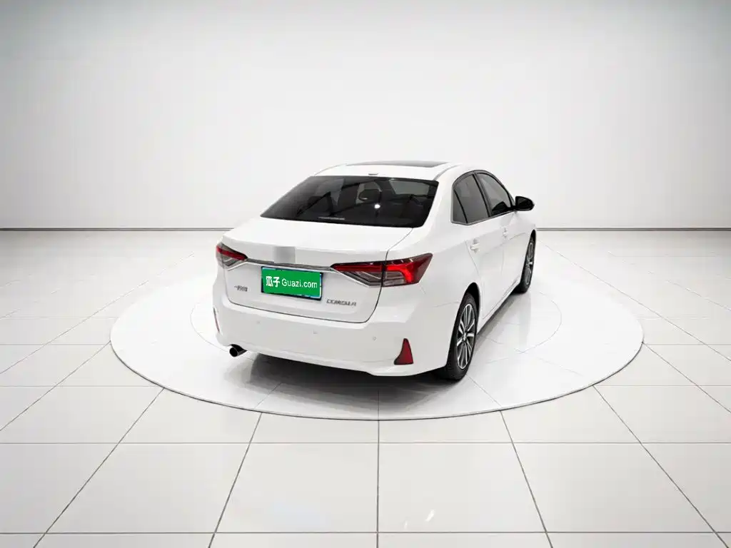 Toyota Corolla — миниатюра 5