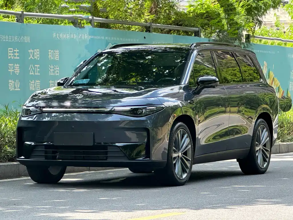 Leapmotor C16 2024 EV 520 Premium Edition