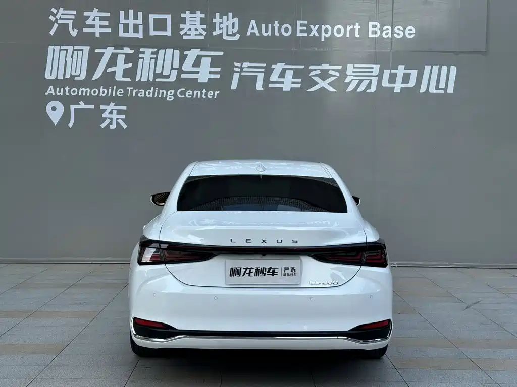 Lexus ES — фотографии объявления, Фото 5